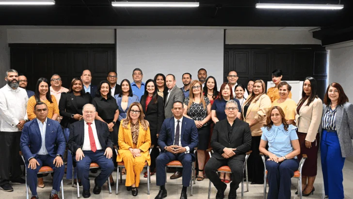 Superintendencia de Seguros celebra primera certificación antilavado de activos de la región