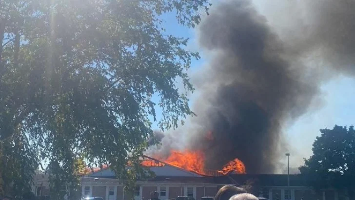 Múltiples víctimas, incluido el tirador, tras disparos en una iglesia mormona en Míchigan Múltiples víctimas, incluido el tirador, tras disparos en una iglesia mormona en Míchigan