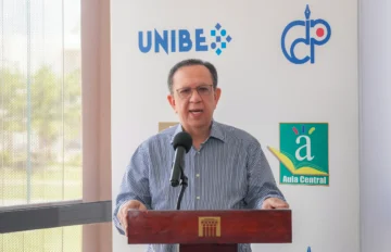 BCRD clausura el XVI Diplomado de Formación económica para comunicadores en San Pedro de Macorís