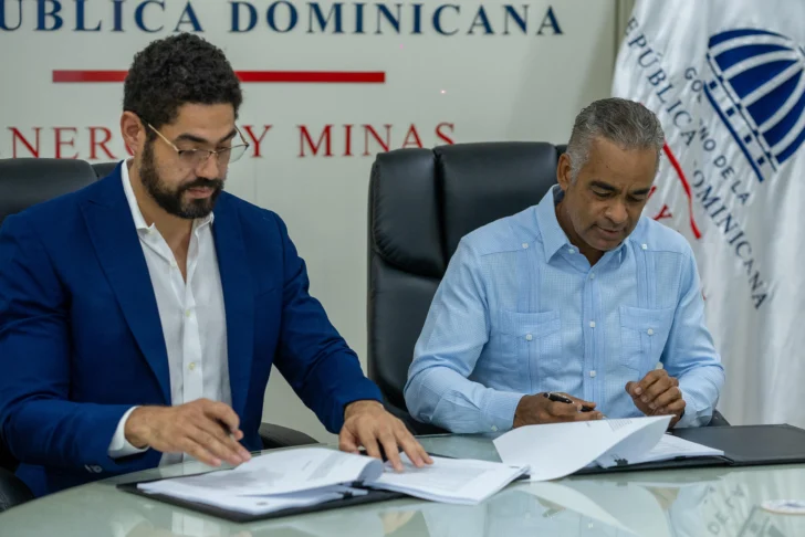 Gobierno anuncia acuerdo para exploración petrolera