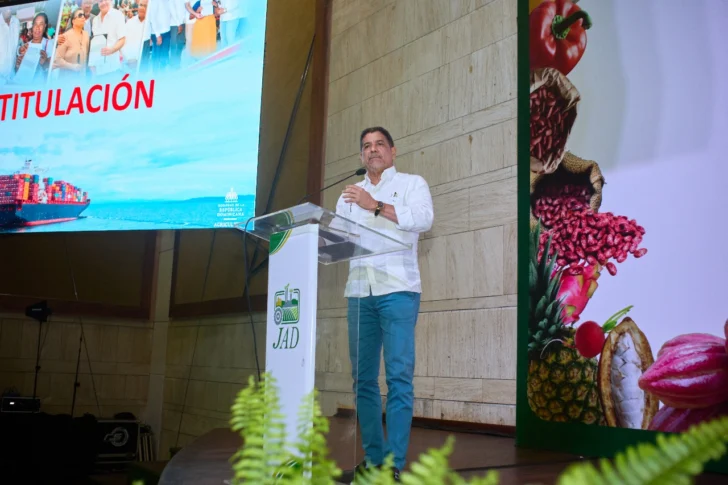 Presentan políticas complementarias para mayor competitividad de exportaciones