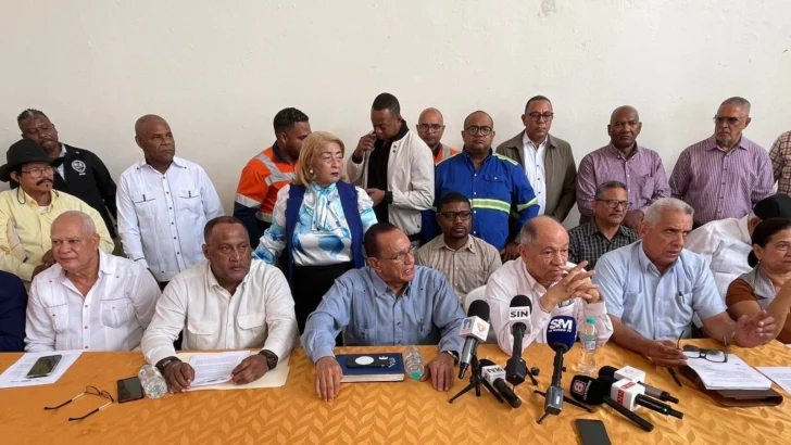 Centrales Sindicales anuncian plan de movilización nacional en defensa de la cesantía laboral