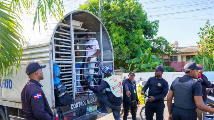 DGM detiene a 1,056 inmigrantes ilegales y repatría 751