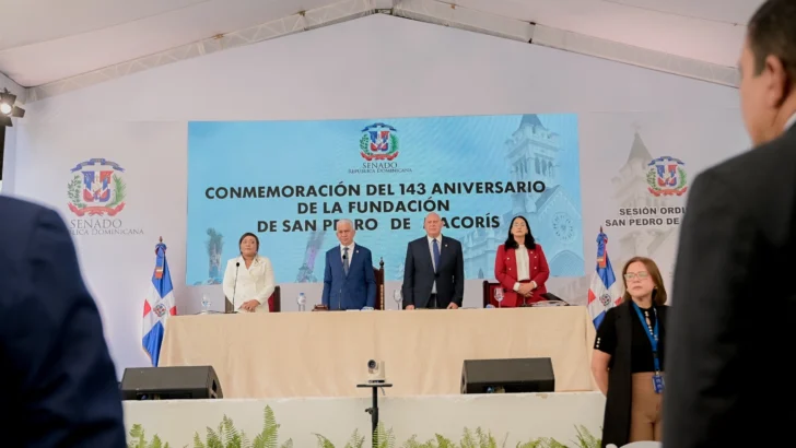 Senado sesiona en San Pedro de Macorís en el 143 aniversario de la ciudad Senado sesiona en San Pedro de Macorís en el 143 aniversario de la ciudad