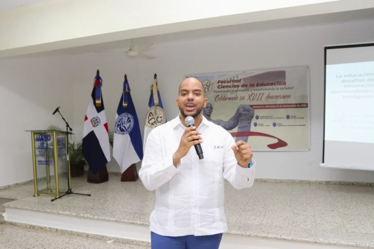 Juan Martínez Nova: RD necesita hoja de ruta en IA aplicada a la educación 