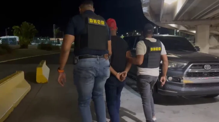 Arrestan hombre perseguido por alijo de 6,740 libras de marihuana