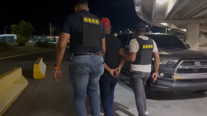 Arrestan hombre perseguido por alijo de 6,740 libras de marihuana