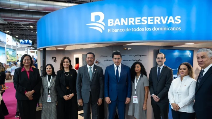 Banreservas inaugura exposición “Melissa 20, Momentos” en Top Resa 2025