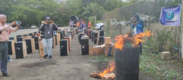 Fiscalía destruye tragamonedas que operaban ilegalmente en diversos establecimientos