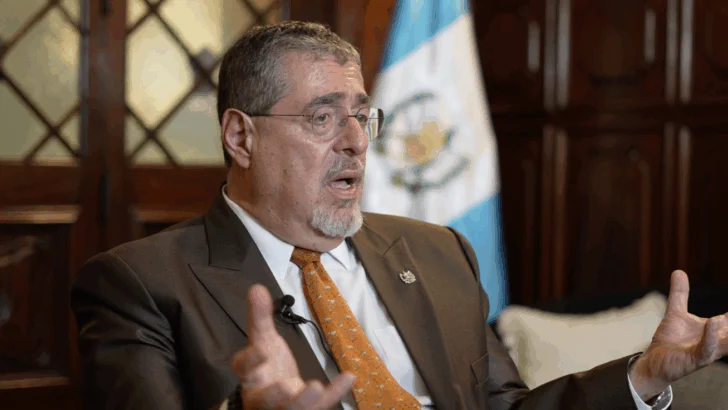 'Interpretan como debilidad mi compromiso con la democracia': entrevista a Bernardo Arévalo, presidente de Guatemala