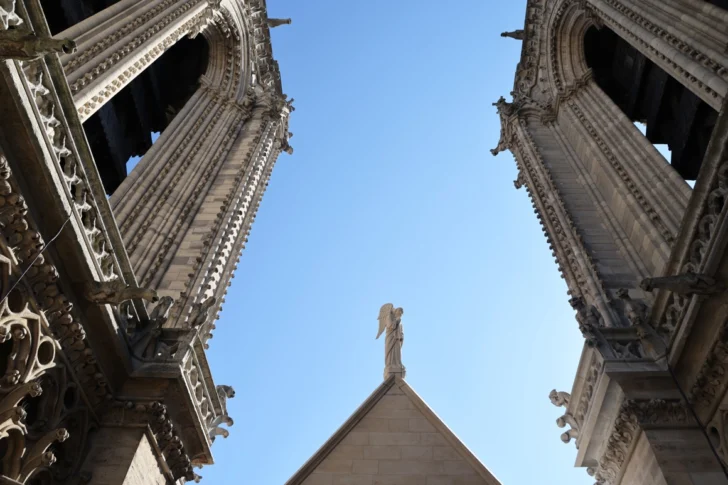 Los turistas volverán a coronar la catedral de Notre Dame seis años después del incendio