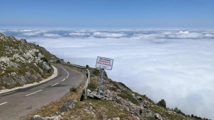 El Alto de LAngliru: el infierno que desafía al pelotón de la Vuelta a España