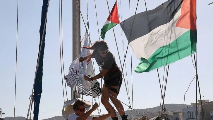 Italia y España envían buques militares para proteger a la flotilla que va rumbo a Gaza con ayuda humanitaria pese al bloqueo de Israel