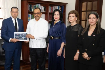 Consultor Jurídico del Ejecutivo recibe anteproyecto de modificación a la Ley Orgánica de la PN