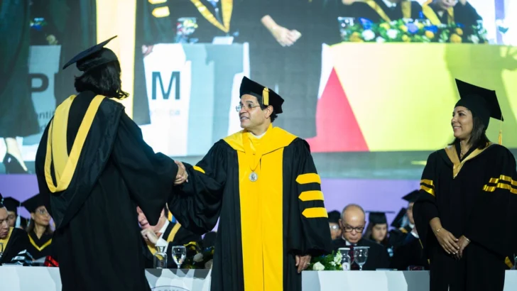 PUCMM llama a fortalecer la calidad educativa preuniversitaria