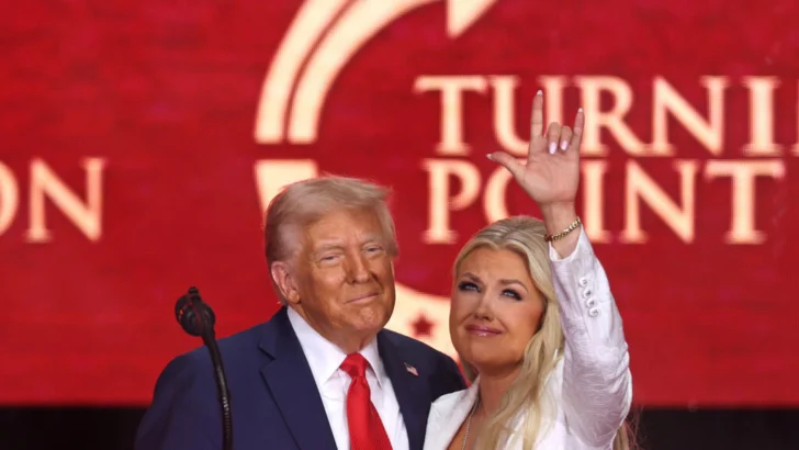 Asesinato de Charlie Kirk: Trump saluda la memoria de 'un gigante de su generación'