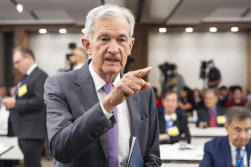 La Fed recorta tipos y prevé otras bajadas por ralentización de la economía de EEUU La Fed recorta tipos y prevé otras bajadas por ralentización de la economía de EEUU