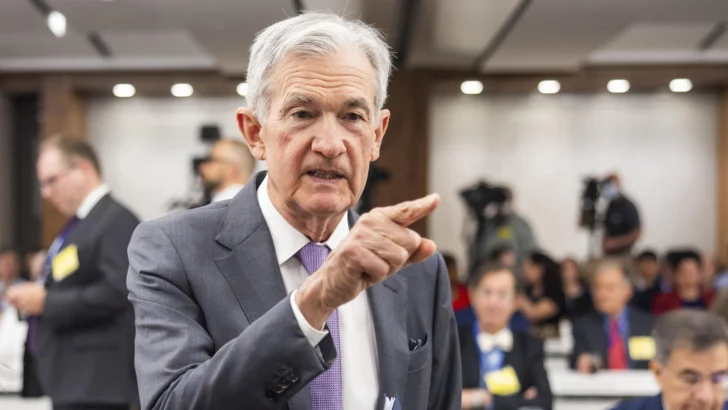 La Fed recorta tipos y prevé otras bajadas por ralentización de la economía de EEUU