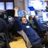 Wall Street cierra por tercer día en rojo jalonado por la caída del S&P 500 y de Oracle