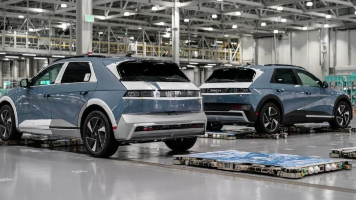 ICE detiene a cientos de surcoreanos en una planta de vehículos de Hyundai en EE.UU., desatando la indignación del gobierno de Seúl