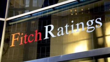La agencia de calificación Fitch rebaja la calificación de Francia por incertidumbre presupuestaria