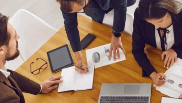 Más de la mitad de los empleados dominicanos tiene formación secundaria