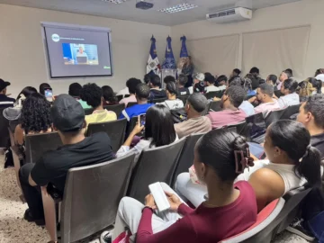 De los derechos de autor a la distribución: UASD ofrece taller integral para nuevos cineastas