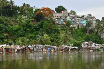 Inicia licitación para el proyecto de recuperación del margen oriental del río Ozama Inicia licitación para el proyecto de recuperación del margen oriental del río Ozama