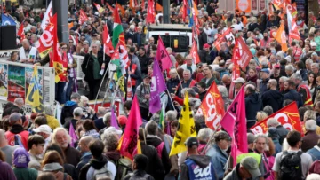 Se esperan 300.000 manifestantes en Francia ante la propuesta presupuestaria del primer ministro