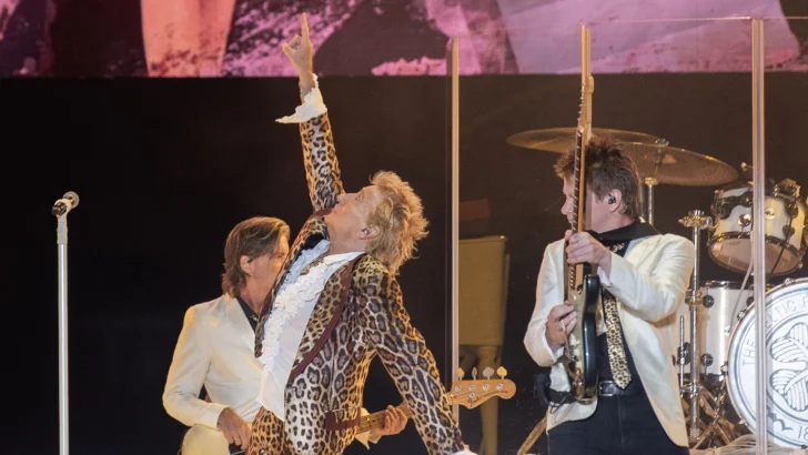 Rod Stewart encendió Santo Domingo en su gira de despedida