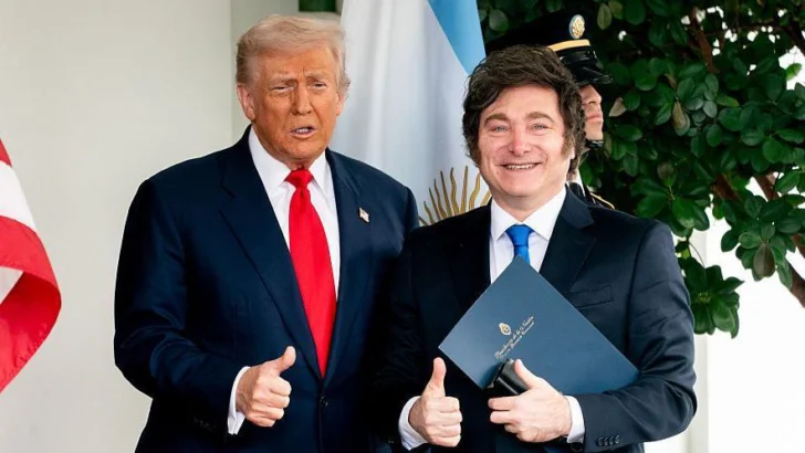 'Si pierde, no vamos a ser tan generosos con Argentina': Trump refuerza su respaldo electoral a Milei durante su encuentro en la Casa Blanca