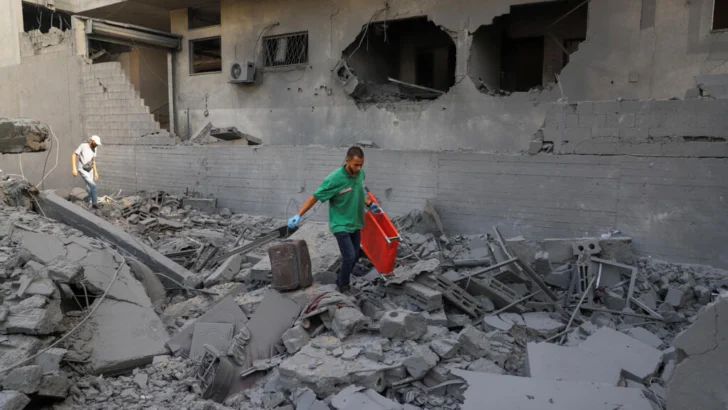 Israel continúa su ofensiva en Gaza pese a llamado de Trump a cesar ataques