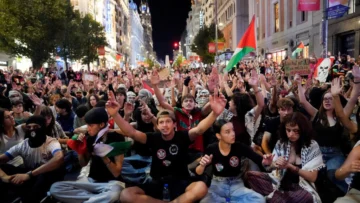 Cientos de miles de manifestantes en apoyo a palestinos en toda Europa Cientos de miles de manifestantes en apoyo a palestinos en toda Europa