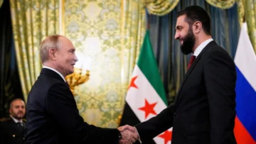 Encuentro Ahmad al-Sharaa-Putin: presidente interino sirio insta a redefinir relaciones entre Moscú y Damasco