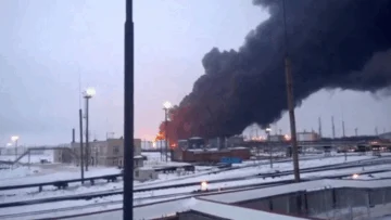 Escasez y altos precios: cómo Ucrania ha convertido los ataques contra plantas petroleras rusas en una de sus principales tácticas de guerra Escasez y altos precios: cómo Ucrania ha convertido los ataques contra plantas petroleras rusas en una de sus principales tácticas de guerra