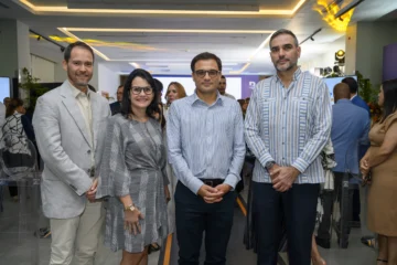 José Muñoz, Paula González, Alfredo Cabrero y Sebastián Proux.