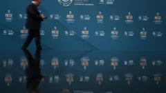 La OMC mejora sus previsiones sobre el comercio mundial para 2025