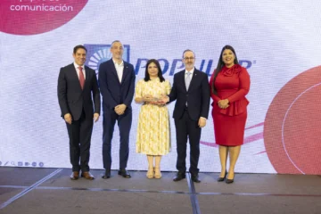  De izquierda a derecha, Luis Álvarez Soto, Víctor Fernández, Sonia Mordán, Esteban Martínez – Murga y Rosaily Rodríguez.