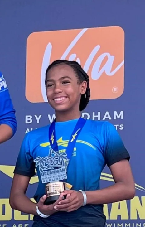 Sarah Ochoa clasificó al OCEANMAN DUBAI con dos medallas en primer OCEANMAN RD