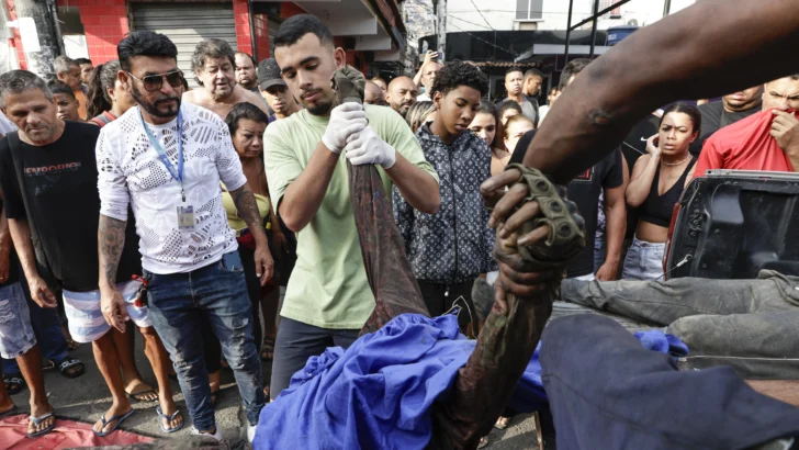 Río de Janeiro en imágenes: entre 119 y 132 muertos en la operación policial más letal de la historia
