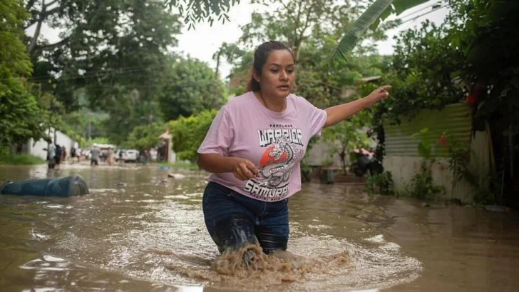 Inundaciones en México dejan al menos 27 muertos