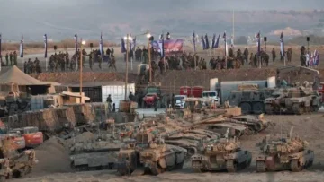 Cese el fuego en Gaza: Israel repliega sus tropas mientras cientos de palestinos desplazados se dirigen al norte de la Franja