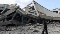 Hamás accede a liberar rehenes y Trump le dice a Israel que detenga de inmediato los bombardeos sobre Gaza
