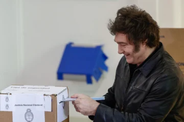 Milei vota en las legislativas de Argentina, primer gran test electoral para su Gobierno Milei vota en las legislativas de Argentina, primer gran test electoral para su Gobierno