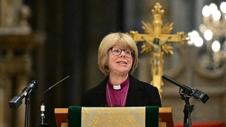 Sarah Mullally es elegida arzobispa de Canterbury y será la primera mujer en liderar la Iglesia anglicana en sus casi 500 años de historia