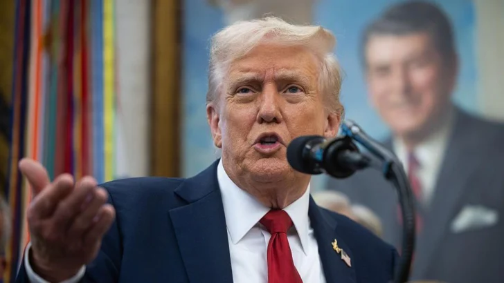 EE.UU. está en un 'conflicto armado' contra los carteles de la droga, informa Donald Trump al Congreso de su país