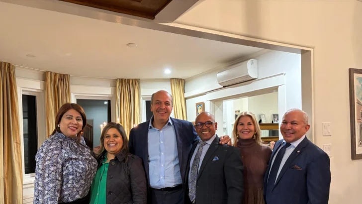 Escultor dominicano Juan Trinidad es reconocido en Canadá Escultor dominicano Juan Trinidad es reconocido en Canadá