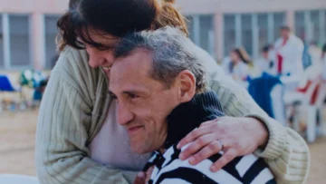 Andrea Casamento, la argentina que se casó con un preso al que conoció cuando visitaba a su hijo en la cárcel Andrea Casamento, la argentina que se casó con un preso al que conoció cuando visitaba a su hijo en la cárcel