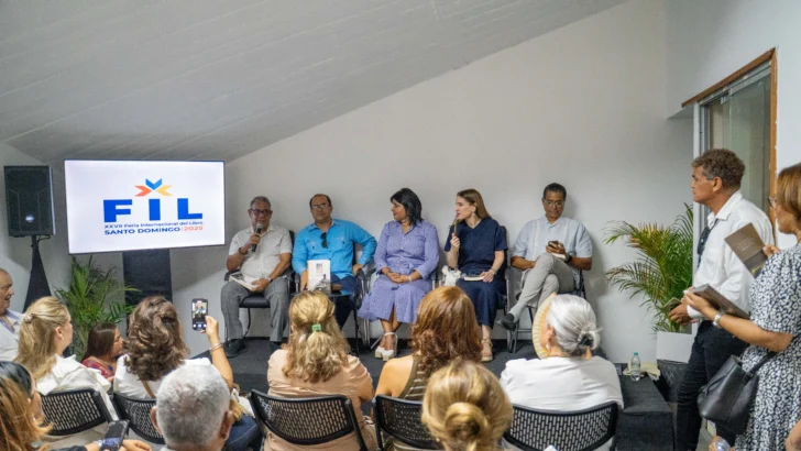 Angélica Noboa Pagán impacta con la puesta en circulación de su libro  “Donde nacen los ecos” Angélica Noboa Pagán impacta con la puesta en circulación de su libro  “Donde nacen los ecos”