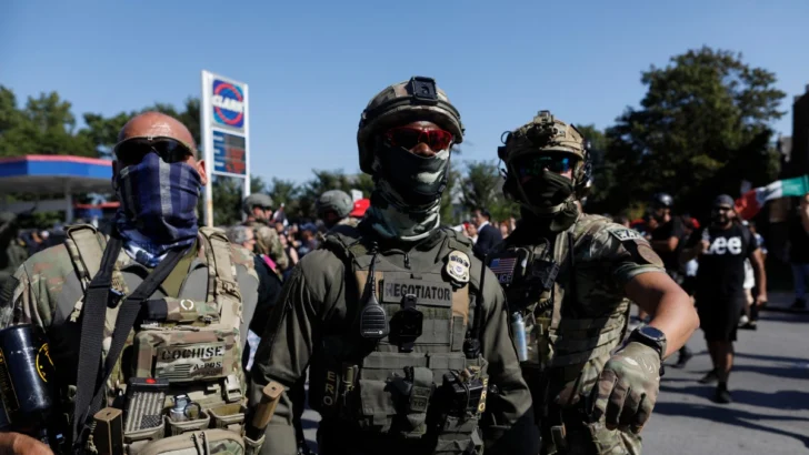 El gobierno de Donald Trump declara ciudades de EEUU como zona de guerra El gobierno de Donald Trump declara ciudades de EEUU como zona de guerra